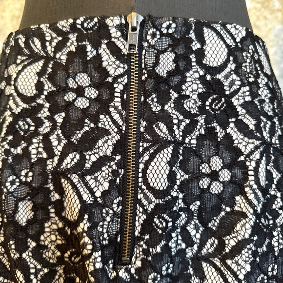 Worthington Black Lace Skirt - 14 - Picture 4 of 7